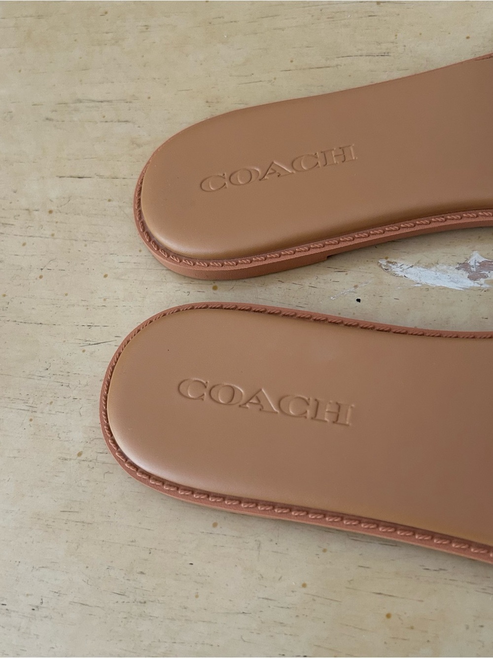 Coach womens holly denim cherries slide sandal in size 8.5 - Picture 6 of 12